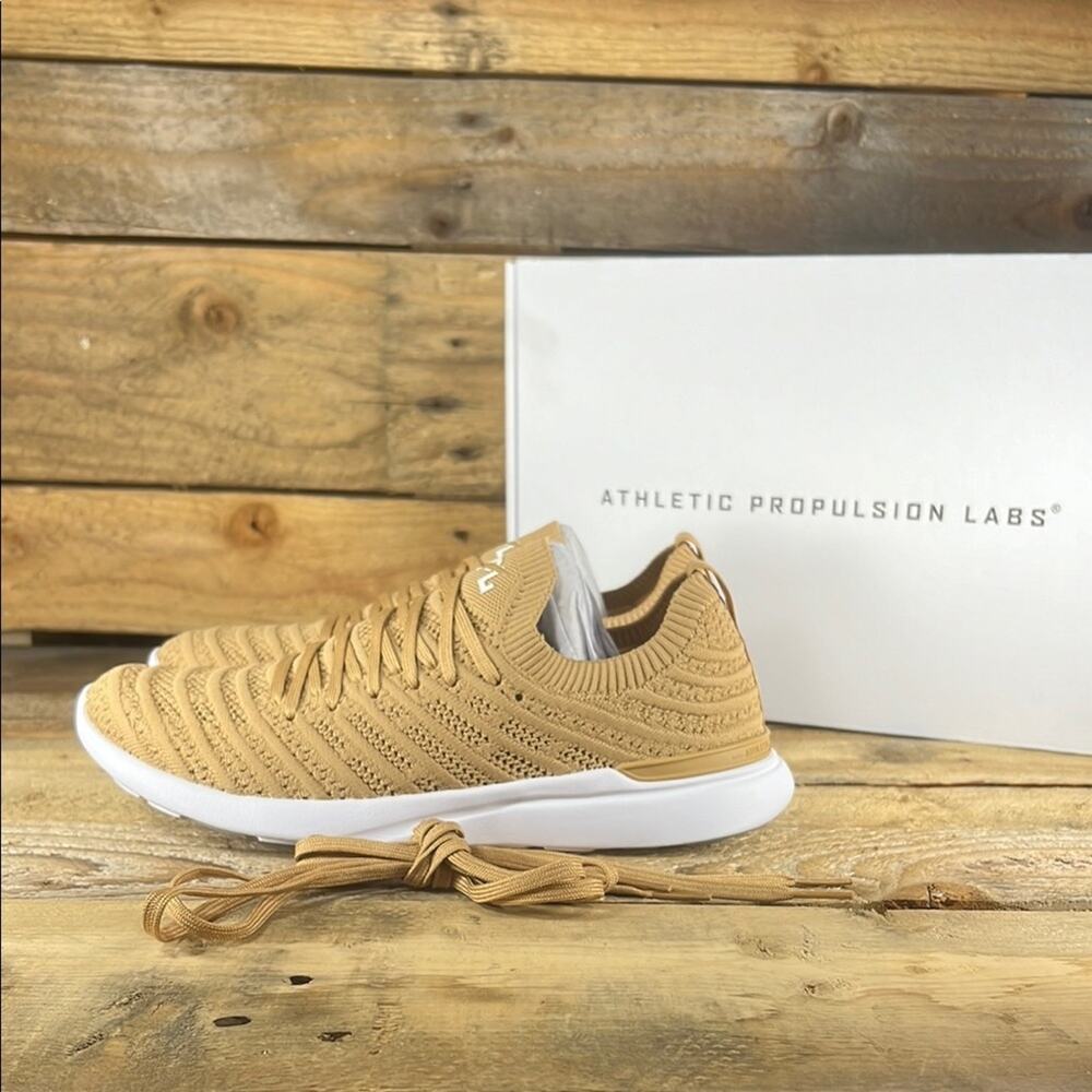 PL Men's Techloom Wave Sneakers - Tan/White - 7.5 - New in box
